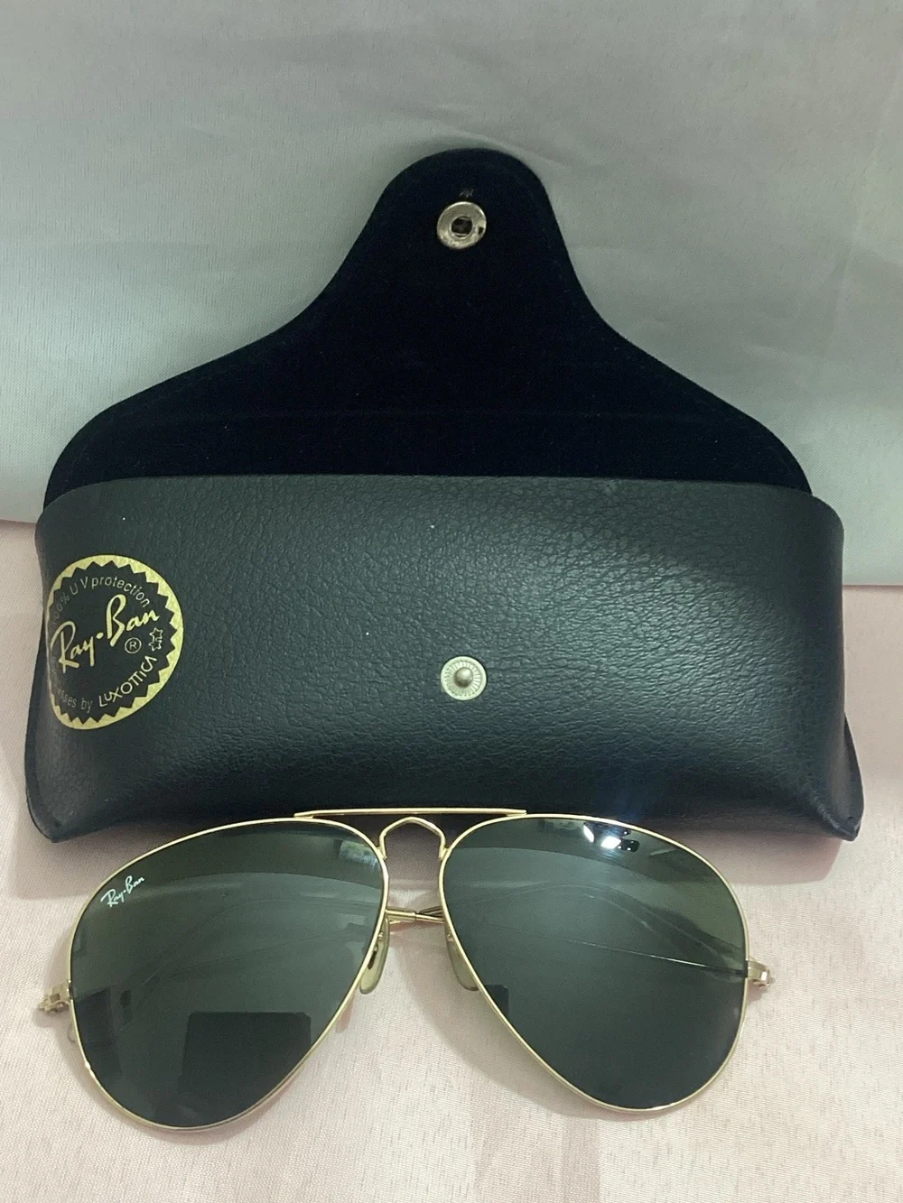 Ray-Ban Gold Frame Aviator Sunglasses with Green Lenses